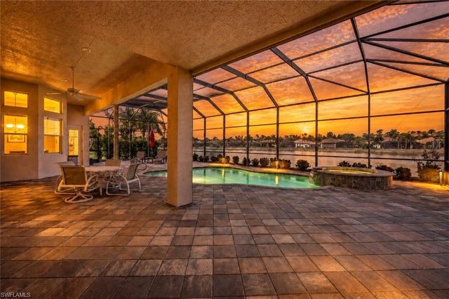 19419 La Serena DR, Estero, FL 33967