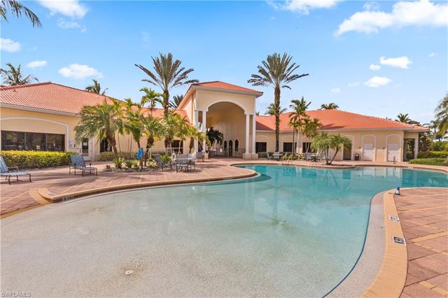 19419 La Serena DR, Estero, FL 33967