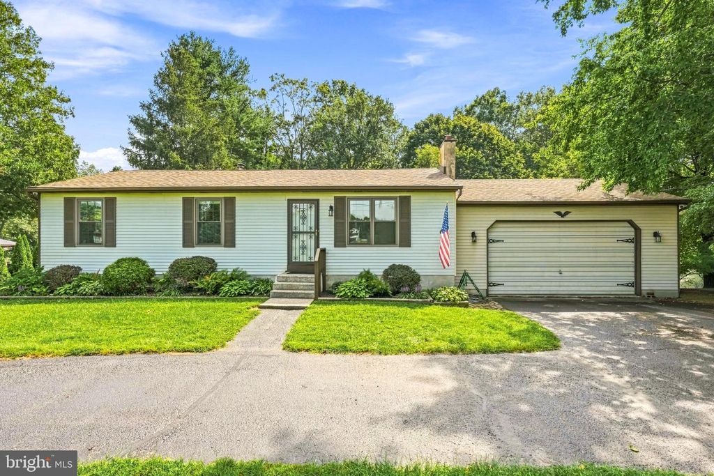 1930 GRANT AVE, WILLIAMSTOWN, NJ 08094 — photo 2