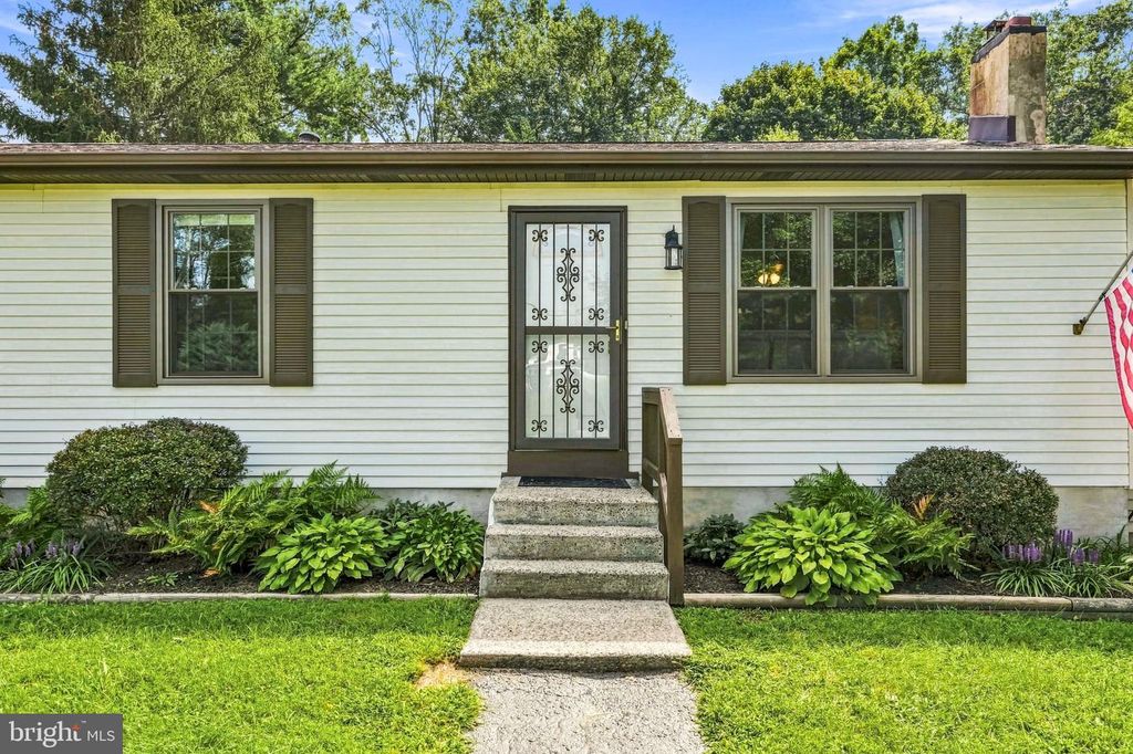 1930 GRANT AVE, WILLIAMSTOWN, NJ 08094 — photo 4
