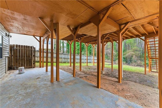 6535 Sevenoaks Drive, Tucker, GA 30084