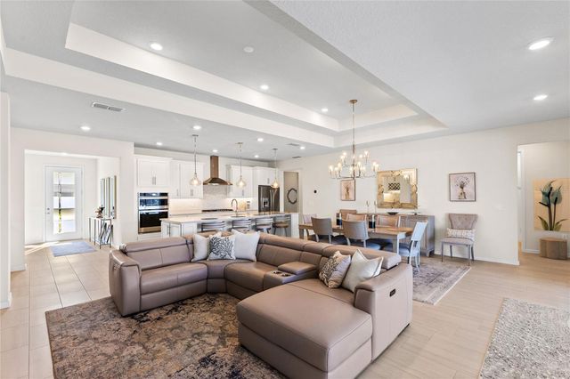 2808 CHERRY BLOSSOM LOOP, St Cloud, FL 34771