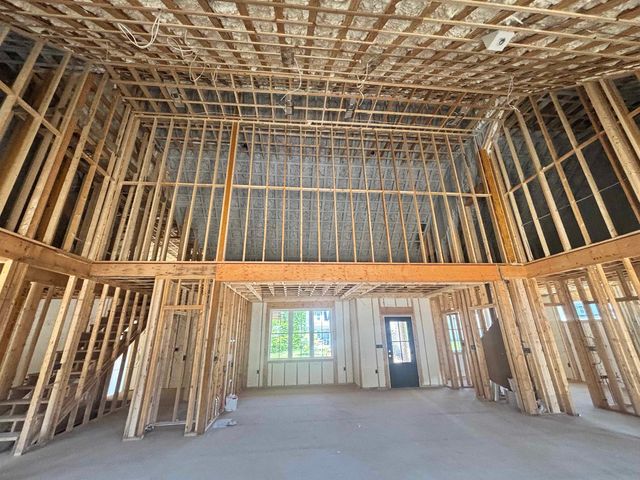 217 Lady Walsingham Way, Laconia, NH 03246
