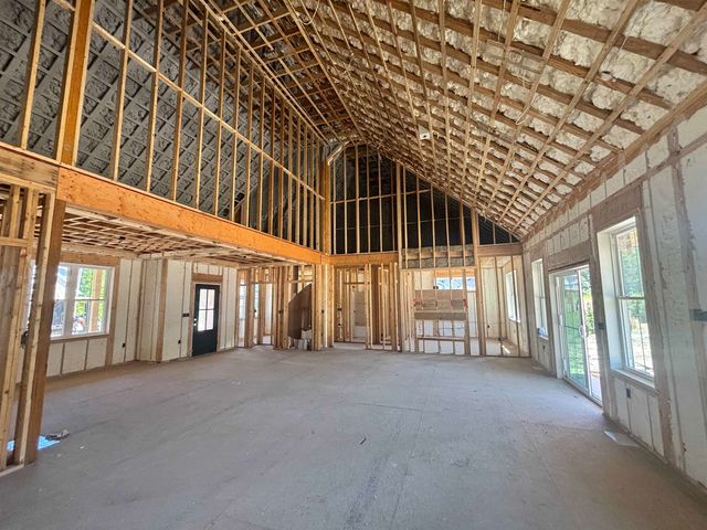 217 Lady Walsingham Way, Laconia, NH 03246