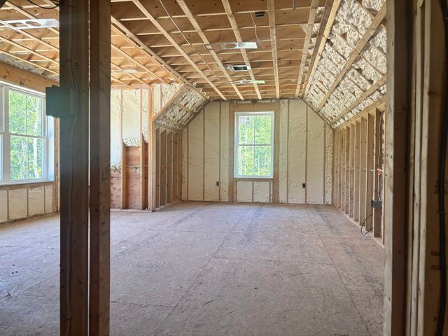 217 Lady Walsingham Way, Laconia, NH 03246
