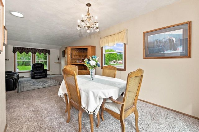 3008 Sunrise DRIVE, Hubertus, WI 53033