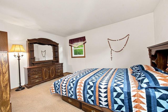 3008 Sunrise DRIVE, Hubertus, WI 53033