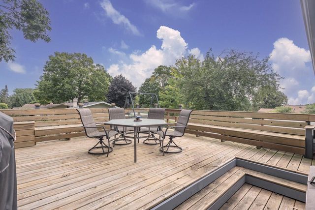 3008 Sunrise DRIVE, Hubertus, WI 53033