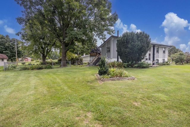 3008 Sunrise DRIVE, Hubertus, WI 53033