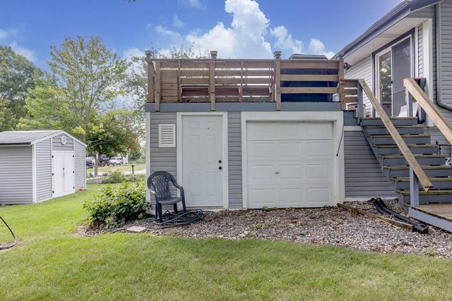 3008 Sunrise DRIVE, Hubertus, WI 53033