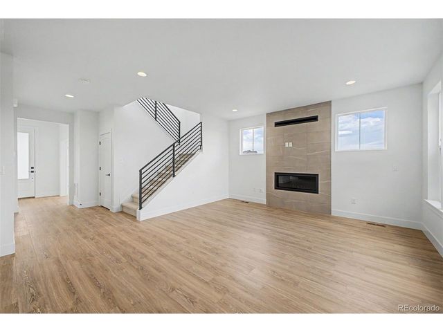 5588 Moosehead Cir, Longmont, CO 80503