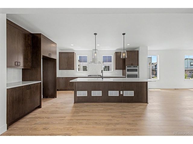5588 Moosehead Cir, Longmont, CO 80503