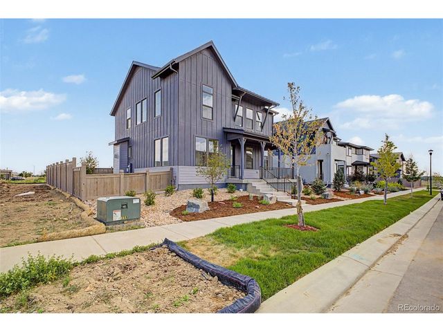 5588 Moosehead Cir, Longmont, CO 80503