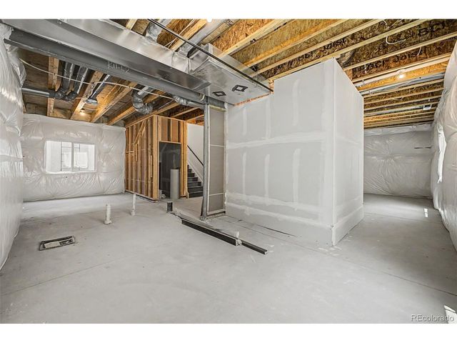 5588 Moosehead Cir, Longmont, CO 80503