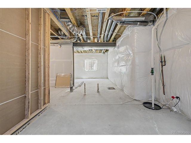 5588 Moosehead Cir, Longmont, CO 80503