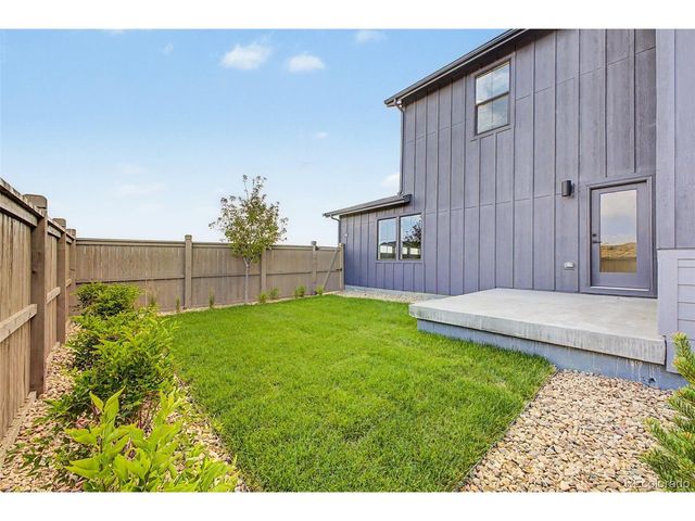 5588 Moosehead Cir, Longmont, CO 80503