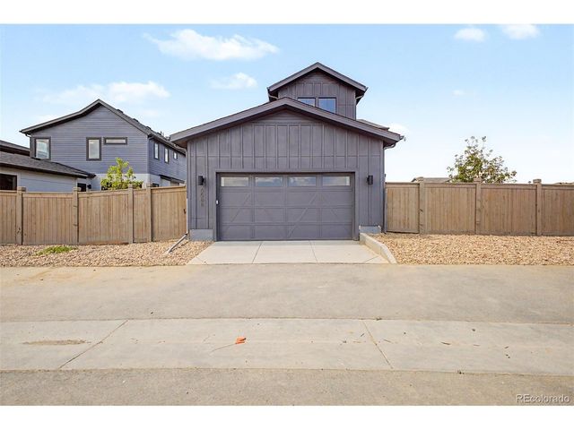 5588 Moosehead Cir, Longmont, CO 80503