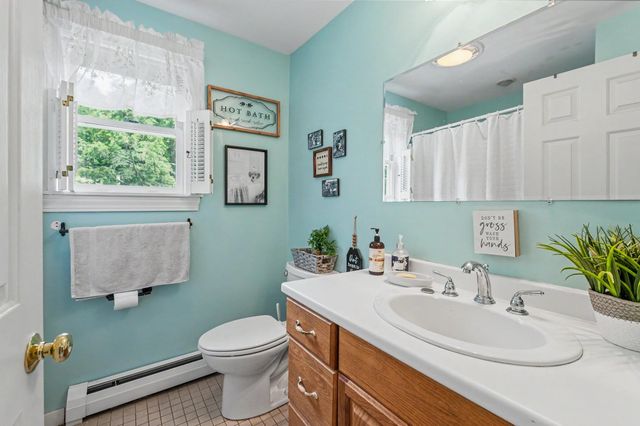 2194 Valley Road, Washington, NH 03280