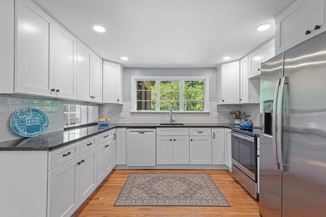 16 French Rd, Sudbury, MA 01776