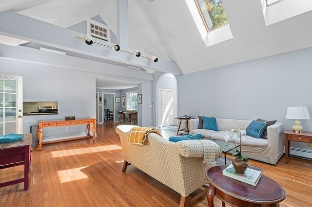 16 French Rd, Sudbury, MA 01776