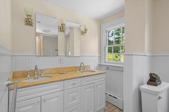 16 French Rd, Sudbury, MA 01776