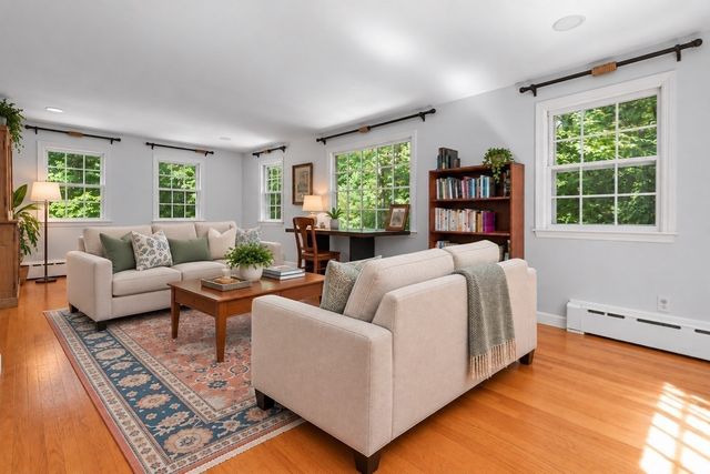 16 French Rd, Sudbury, MA 01776