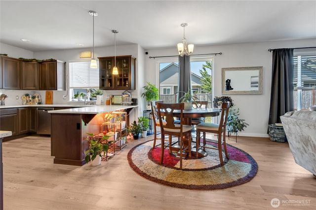 643 Natalee Jo Street SE, Lacey, WA 98513
