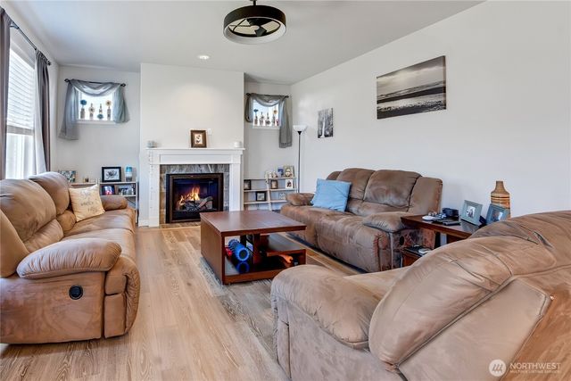 643 Natalee Jo Street SE, Lacey, WA 98513