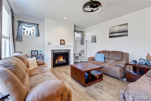 643 Natalee Jo Street SE, Lacey, WA 98513