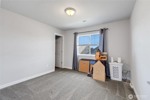 643 Natalee Jo Street SE, Lacey, WA 98513