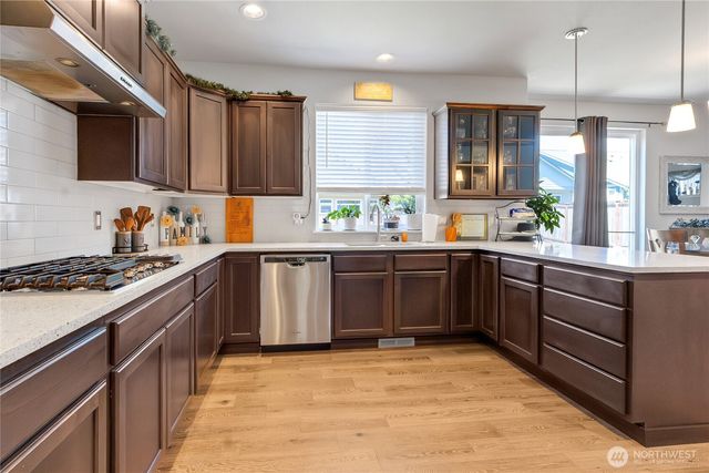 643 Natalee Jo Street SE, Lacey, WA 98513