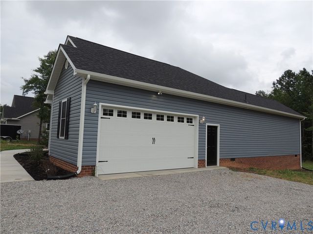 4417 Olgers Rd, Sutherland, VA 23885