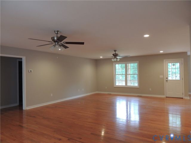 4417 Olgers Rd, Sutherland, VA 23885