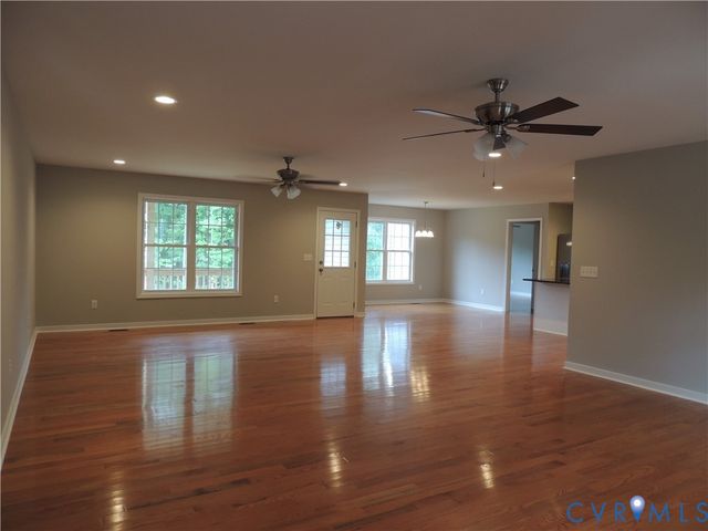 4417 Olgers Rd, Sutherland, VA 23885