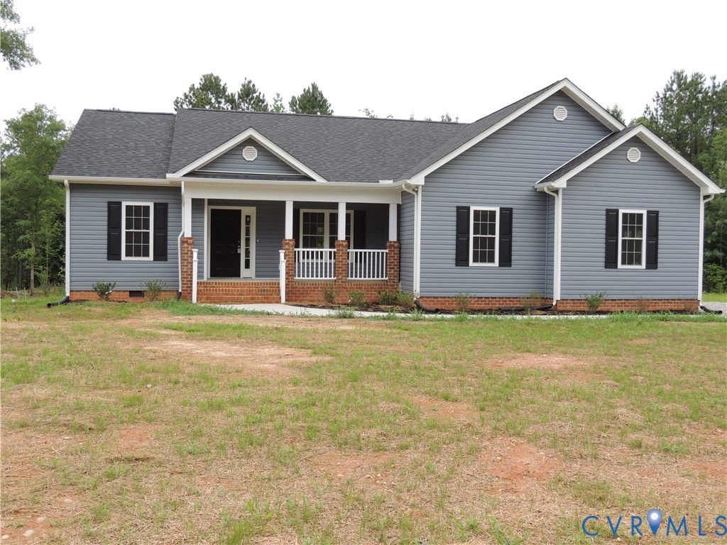 4417 Olgers Rd, Sutherland, VA 23885