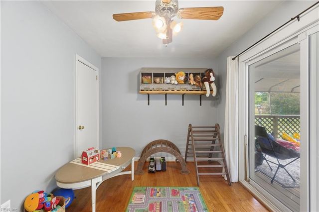 3 Patton DR, Newport News, VA 23606