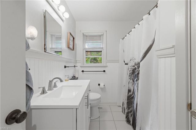 3 Patton DR, Newport News, VA 23606