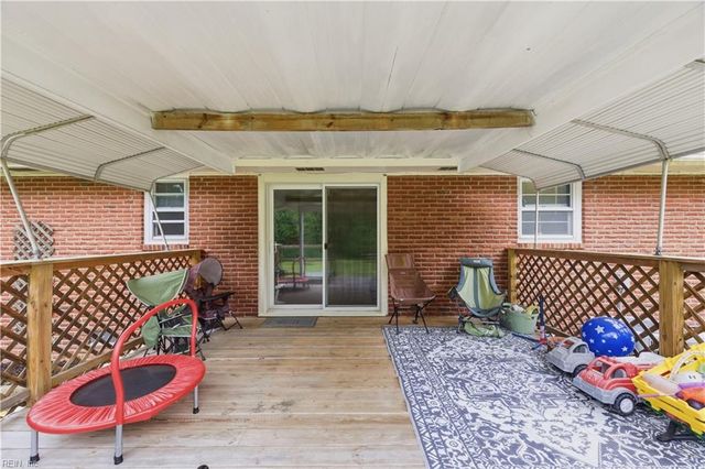 3 Patton DR, Newport News, VA 23606