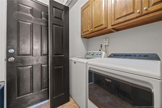 887 Coachman Way, Sanford, NC 27332