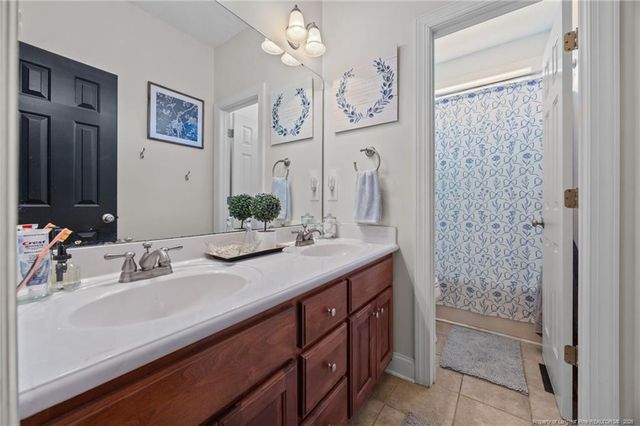 887 Coachman Way, Sanford, NC 27332