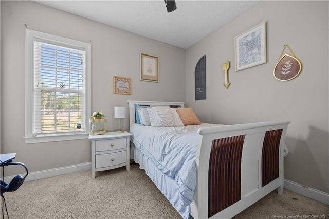 887 Coachman Way, Sanford, NC 27332