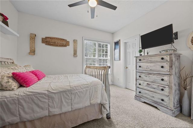 887 Coachman Way, Sanford, NC 27332