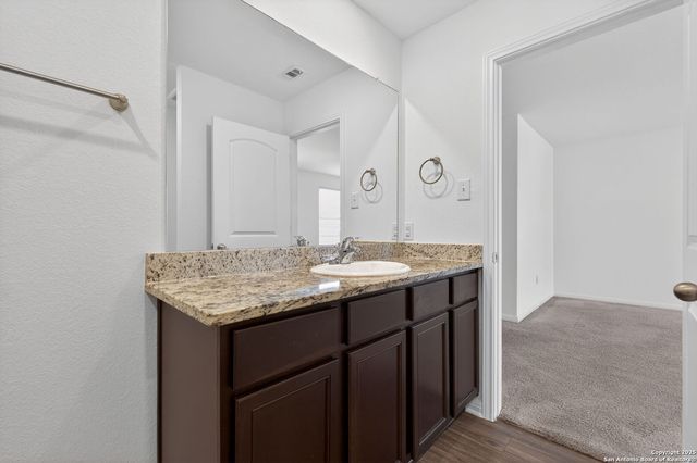 15115 Jetfire Pt, Von Ormy, TX 78073