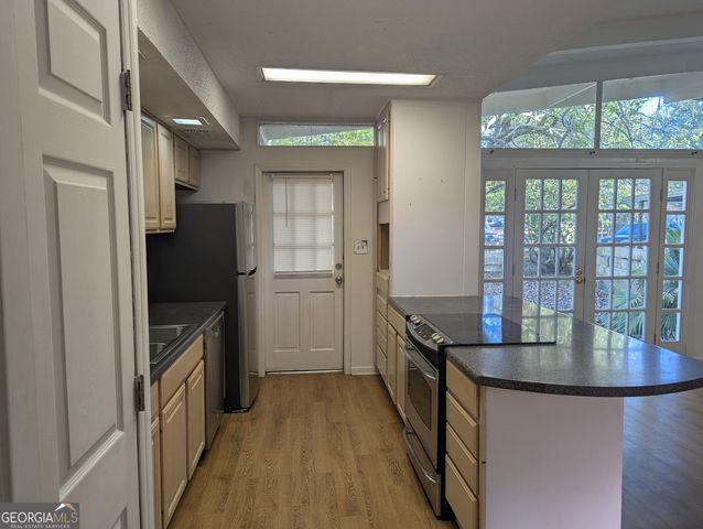 1200 Sharon Drive, Albany, GA 31707