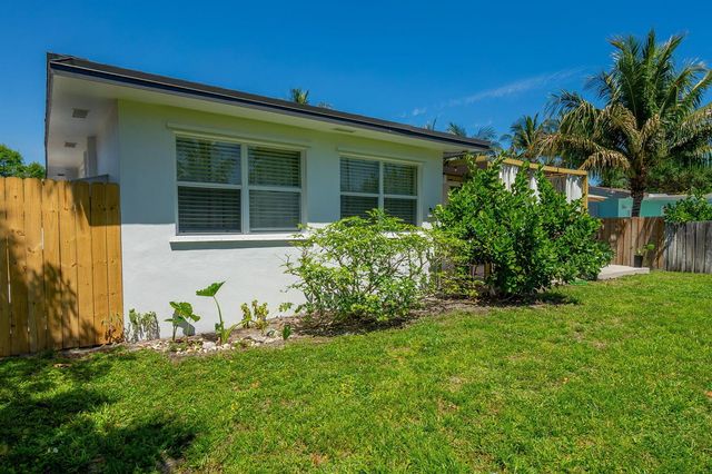 246 NE 14th Street, Delray Beach, FL 33444