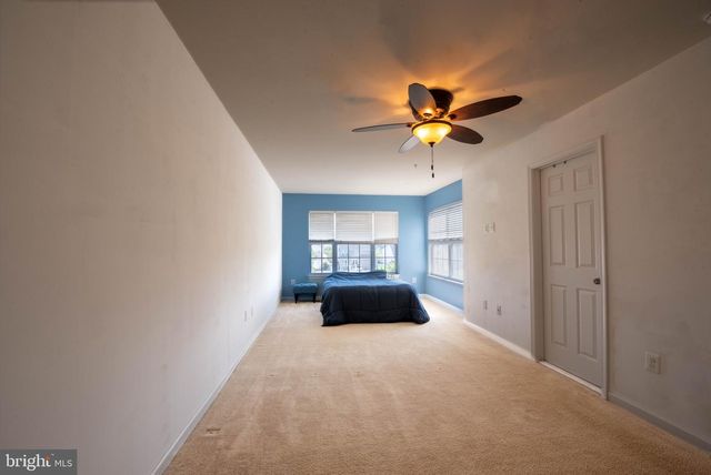 8515 STANSBURY LAKE DR, Baltimore, MD 21222