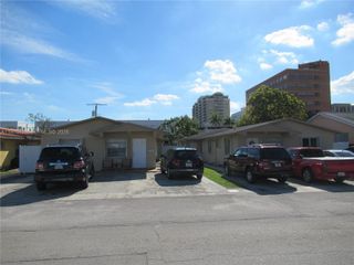 3674 SW 25th Ter 3674, Miami, FL 33133
