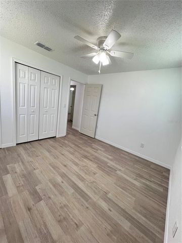 203 CLEARWATER AVENUE, Polk City, FL 33868