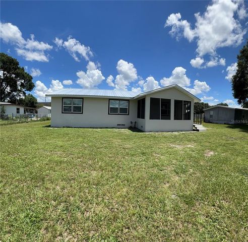 203 CLEARWATER AVENUE, Polk City, FL 33868