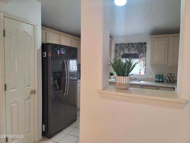 1305 TRAIL RIDGE Drive, El Paso, TX 79912